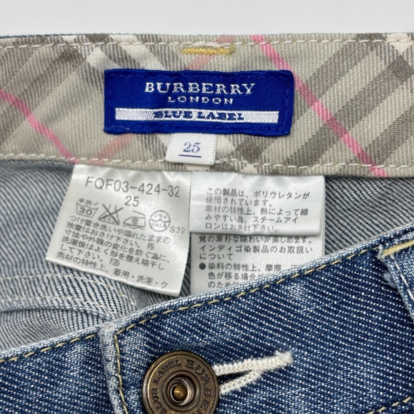 BURBERRY London Blue Label Nova Check Cuffed Capri Jeans - Picture 4 of 6
